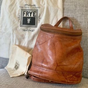 FRYE Campus Small Saddle/Brown Leather Backpack